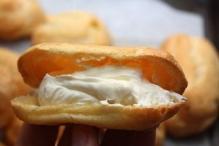 Белоснежный крем для заварных пирожных