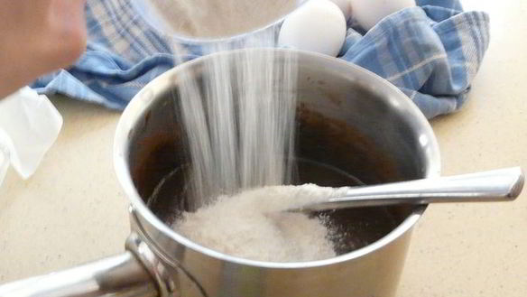 ШАГ 2. брауни с арахисовым вкраплением