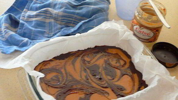 ШАГ 3. брауни с арахисовым вкраплением