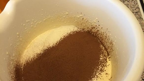 ШАГ 2. брауни с меренгами