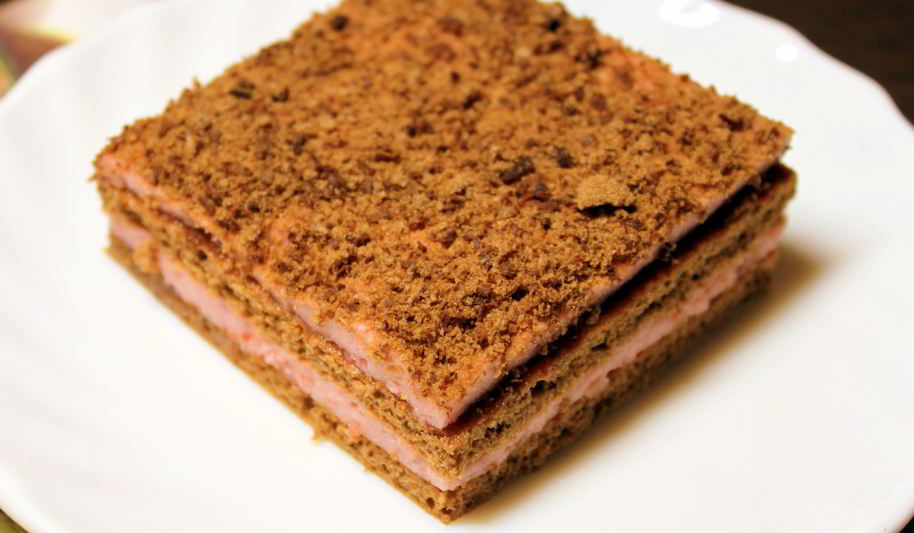 Рецепт крубнично-йогуртовые пирожные