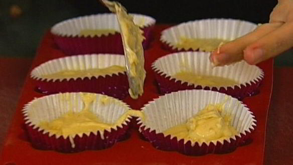 ШАГ 5. лавандовые пирожные