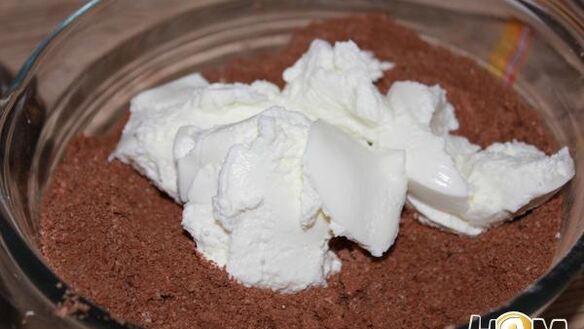 ШАГ 3. миндальное пирожное с шоколадом и грушами