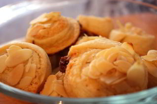 Миндальные пирожные