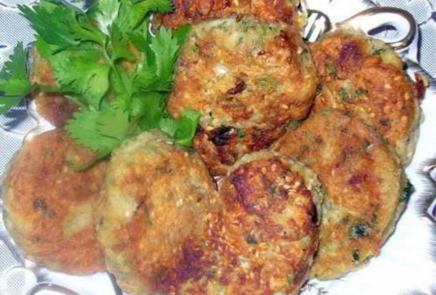 Мясные пирожные c баклажанами