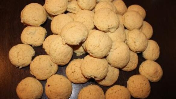 ШАГ 9. нежное песочное пирожное с вишней и фундуком