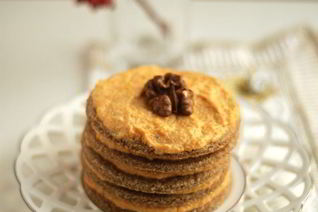 Песочное пирожное с тыквенным кремом