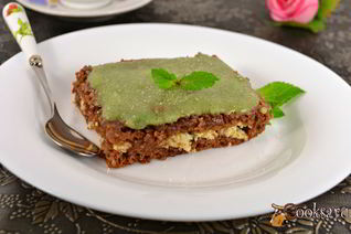 Пирожное Брауни с мятой и творожной прослойкой