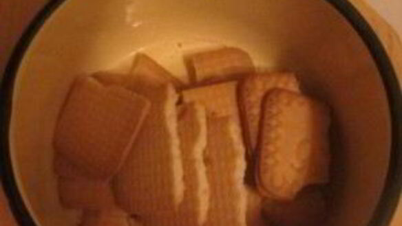 ШАГ 2. пирожное шоколадная колбаска