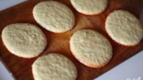 ШАГ 3. пирожное торт