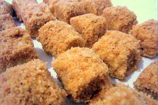 Пирожные из слоеного теста с масляным кремом на сгущенном молоке