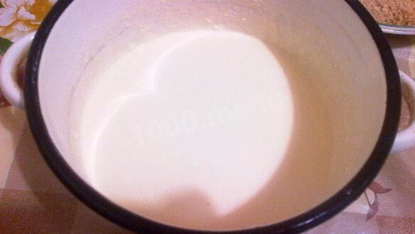 ШАГ 6. пирожные из слоеного теста с масляным кремом на сгущенном молоке