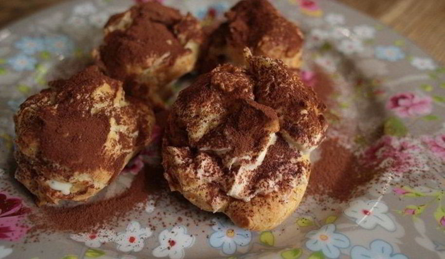 Рецепт пирожные шу с миндальными хлопьями