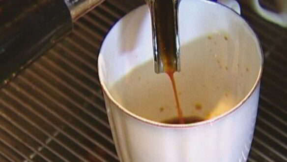 ШАГ 8. пирожные шу с миндальными хлопьями