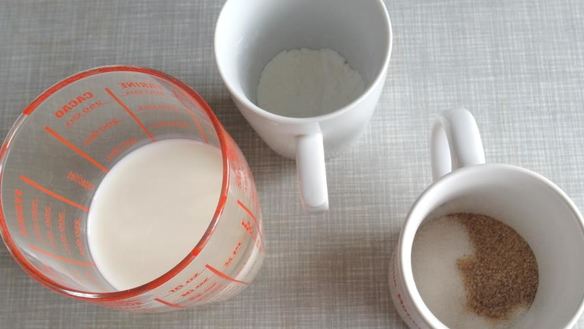 ШАГ 9. пирожные шу с тестом кракелин, заварным кремом дипломат и свежей малиной