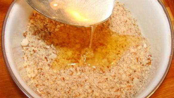 ШАГ 2. полезное миндальное пирожное с хурмой