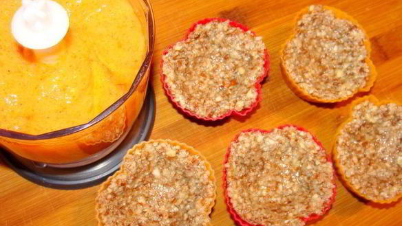 ШАГ 6. полезное миндальное пирожное с хурмой