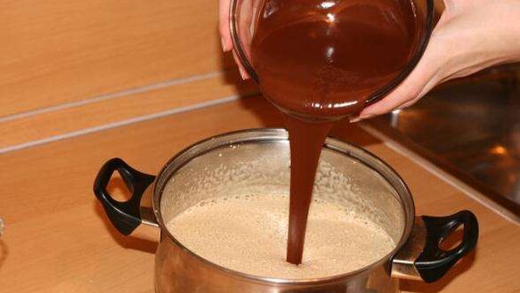 ШАГ 11. шоколадные брауни с арахисовыми завитками