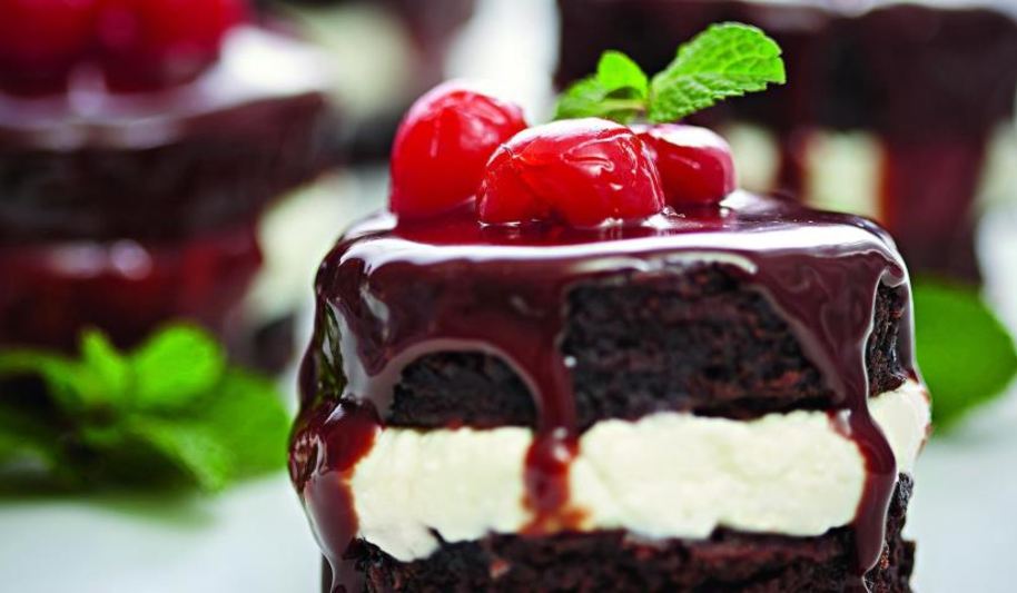 Рецепт шоколадные пирожные с вишней