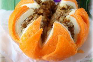 Слоеное пирожное Лотос