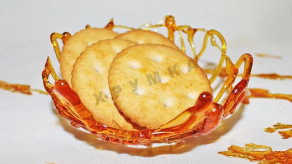 ШАГ 12. украшения из карамели для тортов и пирожных