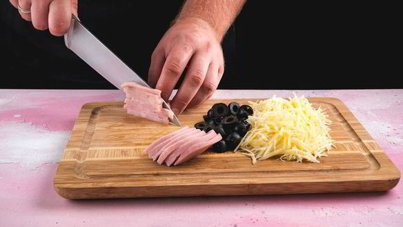 ШАГ 5. домашние мини-пиццы