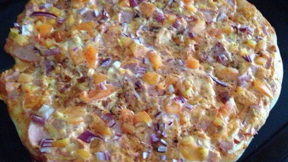 ШАГ 6. дрожжевая пицца с помидорами и курицей