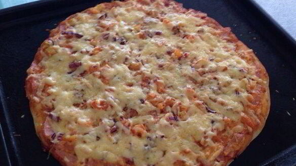 ШАГ 7. дрожжевая пицца с помидорами и курицей