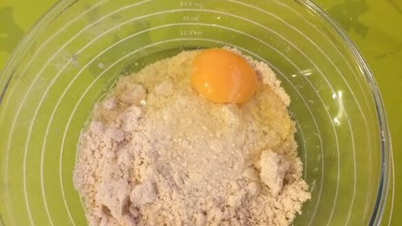 ШАГ 2. галета-пицца