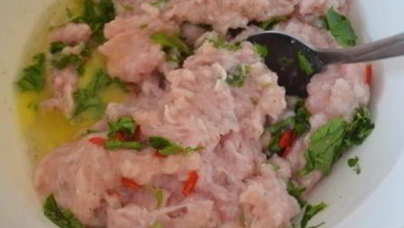 ШАГ 6. итальянская пицца с острыми куриными фрикадельками