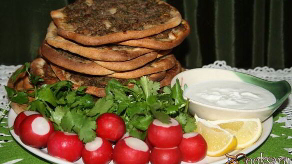 ШАГ 7. лахмаджун