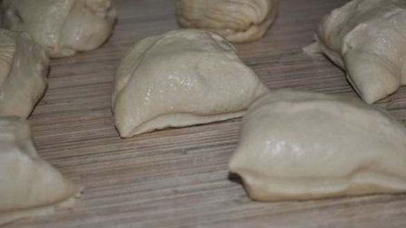 ШАГ 3. пиде — турецкая пицца с фаршем, фетой и помидорами