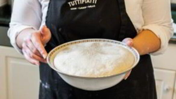 ШАГ 5. пицца дрожжевая