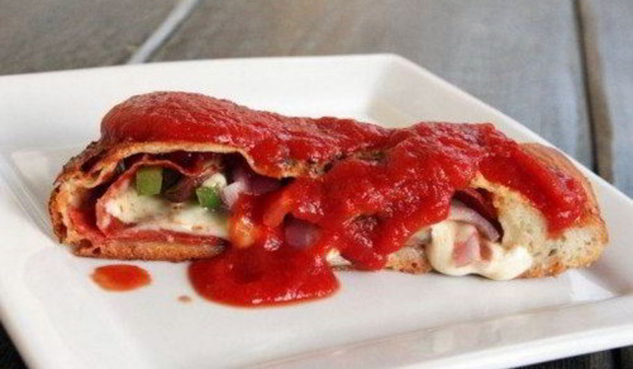 Рецепт пицца кальцоне с домашним соусом