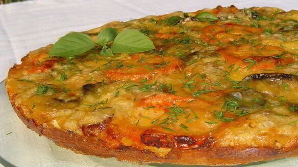 ШАГ 7. пицца на кабачковой основе