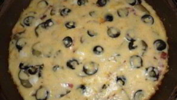 ШАГ 4. пицца на сковороде на кефире