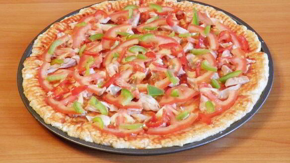 ШАГ 9. пицца на творожном тесте с курицей