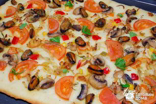 Пицца с мидиями