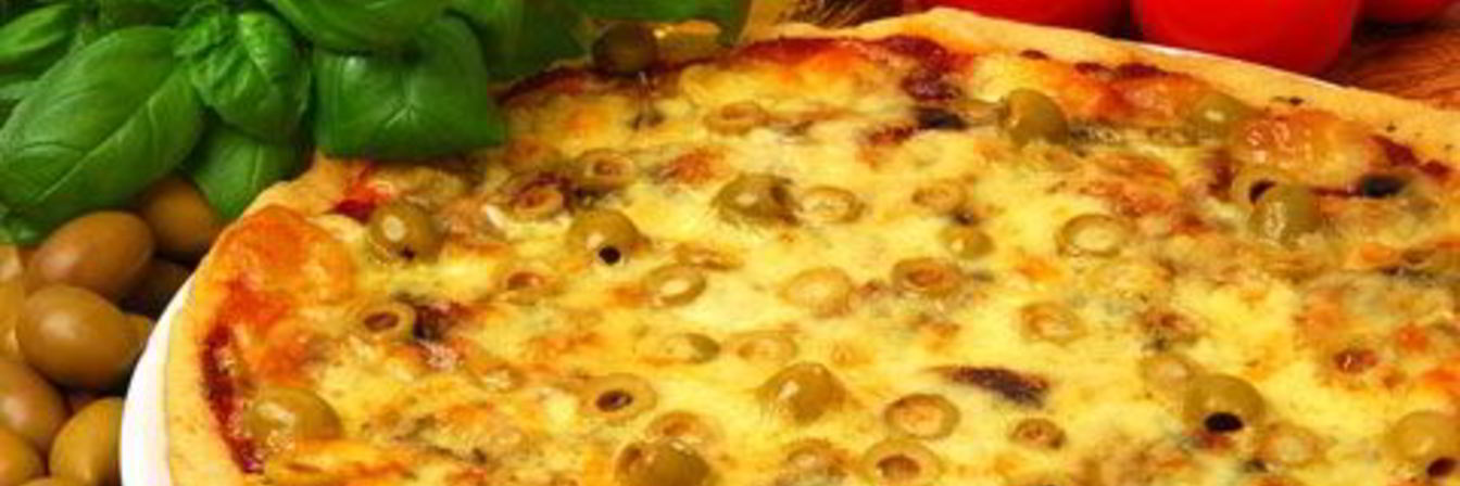 Пицца с морепродуктами в мультиварке