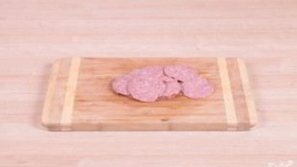 ШАГ 4. пицца с салями