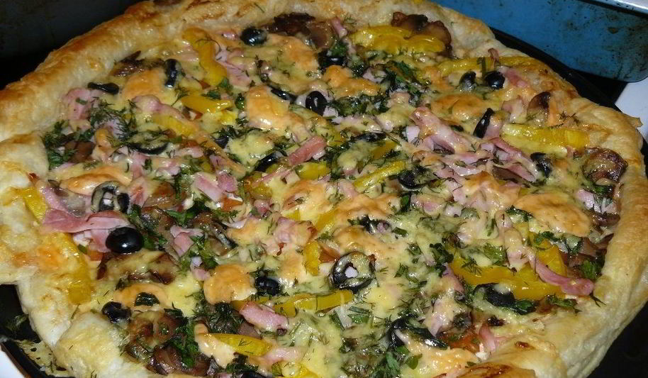 Рецепт пицца с сыром и грибами