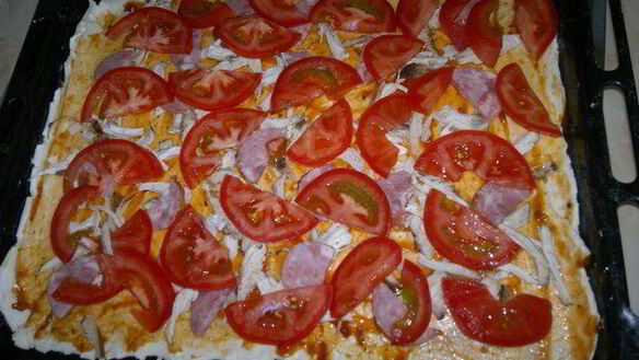 ШАГ 4. слоеная пицца с копченой грудкой