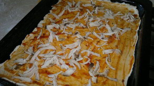 ШАГ 6. слоеная пицца с копченой грудкой