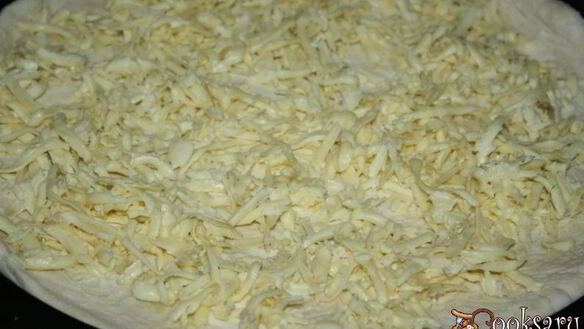 ШАГ 9. сырная пицца