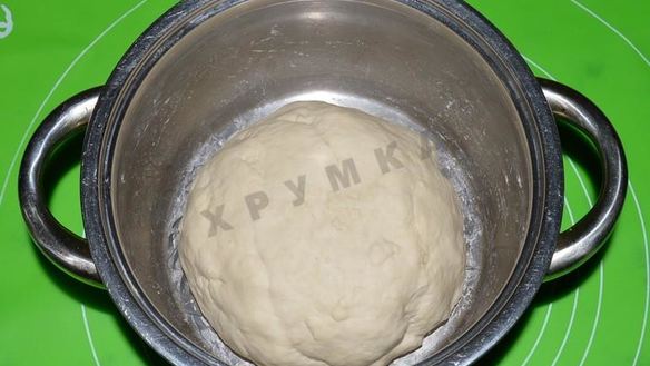 ШАГ 4. закрытая пицца кальцоне с курицей и грибами