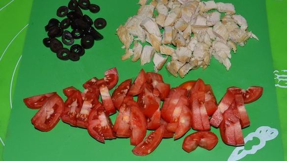 ШАГ 6. закрытая пицца кальцоне с курицей и грибами