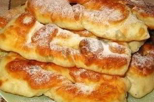 Пышный хворост на кефире