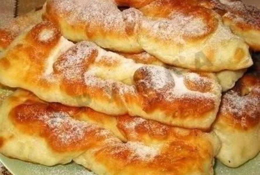 Пышный хворост на кефире