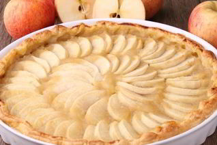 Диетическая шарлотка с яблоками