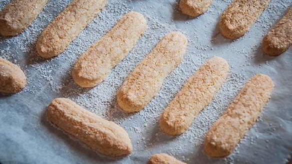 ШАГ 7. французская клубничная шарлотка